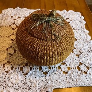 Woven Decorative Pumpkin Basket Lid Fall Autumn Harvest Thanksgiving Apprx 10.5"